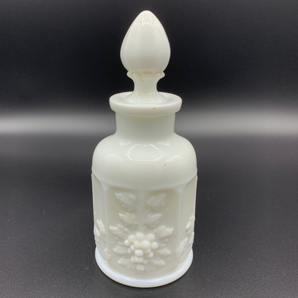Westmorland Milk Glass Grape Perfume Bottle - Picture 1 of 8